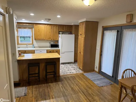 110 W 2nd Street Wayland IA 52654