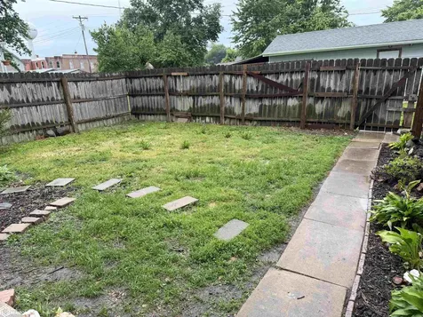 110 W 2nd Street Wayland IA 52654