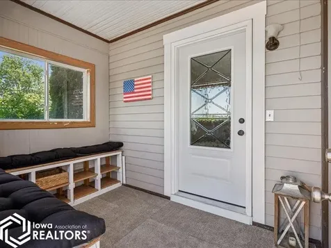 15185 Iowa City Road Burlington IA 52601