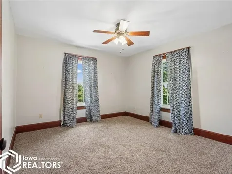 15185 Iowa City Road Burlington IA 52601