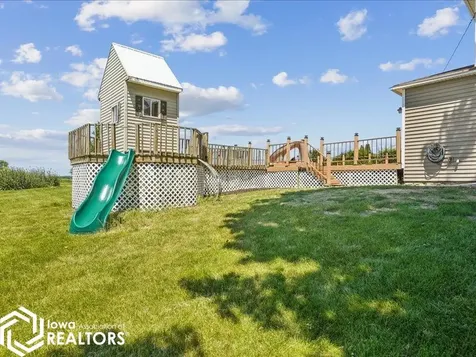15185 Iowa City Road Burlington IA 52601