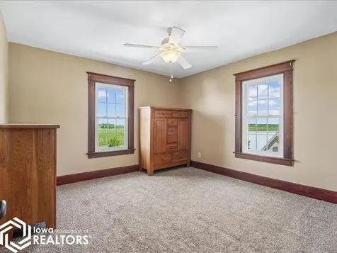 15185 Iowa City Road Burlington IA 52601