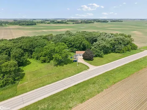 21194 Eagle Avenue Clear Lake IA 50428