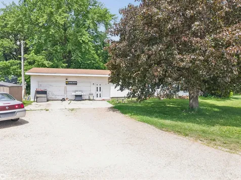 21194 Eagle Avenue Clear Lake IA 50428