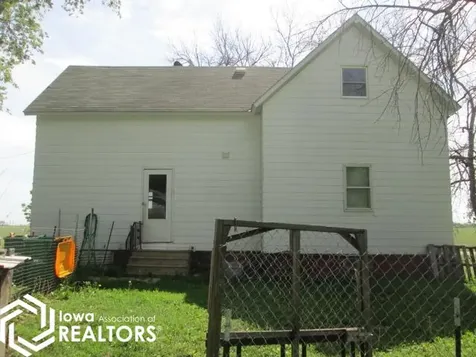 1695 Taft Avenue Klemme IA 50449