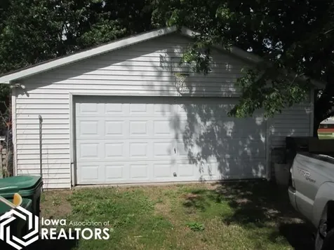 1695 Taft Avenue Klemme IA 50449