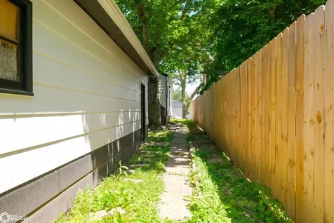 1519 Lincoln Street Burlington IA 52601