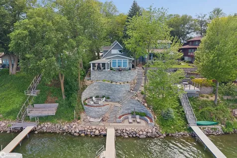 5364 Lakeview Drive Clear Lake IA 50428
