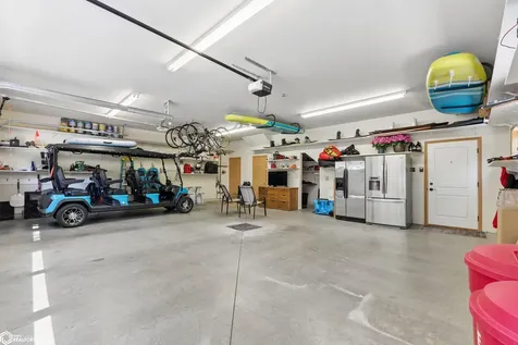 5364 Lakeview Drive Clear Lake IA 50428