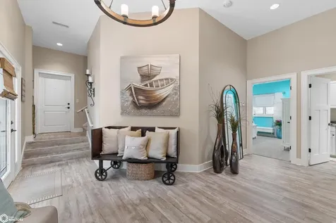 5364 Lakeview Drive Clear Lake IA 50428