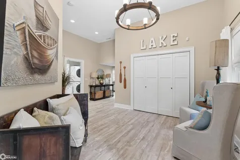 5364 Lakeview Drive Clear Lake IA 50428