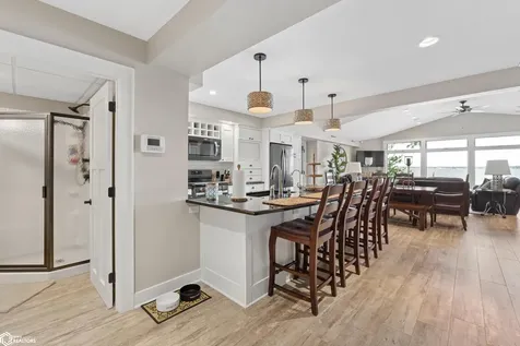 5364 Lakeview Drive Clear Lake IA 50428