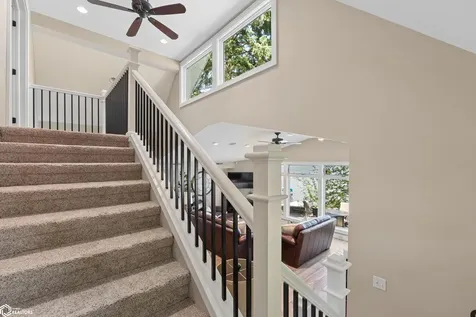 5364 Lakeview Drive Clear Lake IA 50428