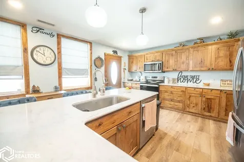 9058 28th Street Ottumwa IA 52501