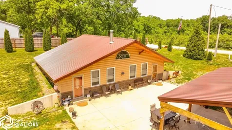 9058 28th Street Ottumwa IA 52501