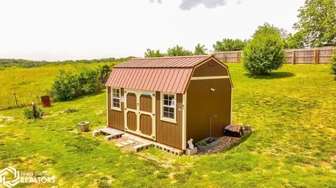 9058 28th Street Ottumwa IA 52501