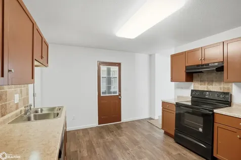 1314 N 7th Street Burlington IA 52601