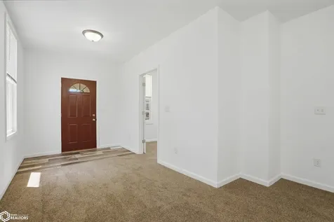 1314 N 7th Street Burlington IA 52601