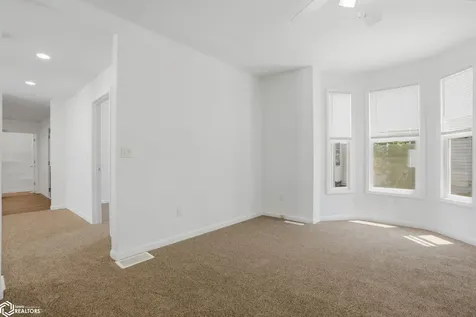1314 N 7th Street Burlington IA 52601