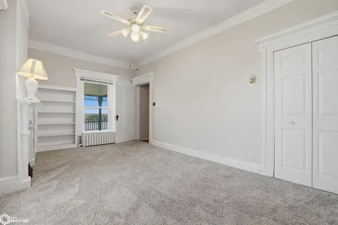 201 Spring Street Burlington IA 52601