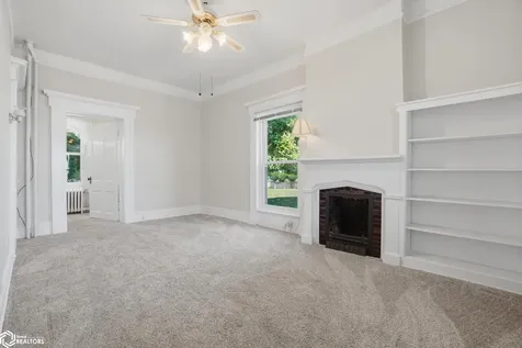 201 Spring Street Burlington IA 52601