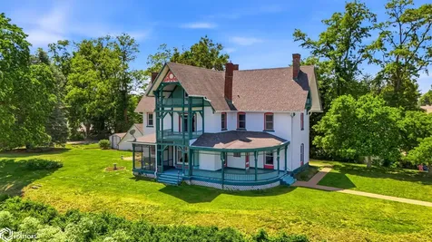 201 Spring Street Burlington IA 52601