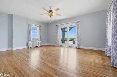 201 Spring Street Burlington IA 52601