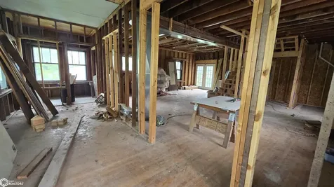 506 S 6th Street Forest City IA 50436