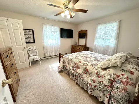 1524 Reed Street Grinnell IA 50112