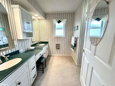 1524 Reed Street Grinnell IA 50112