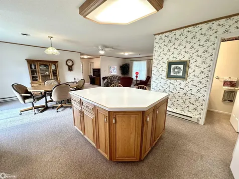 1524 Reed Street Grinnell IA 50112