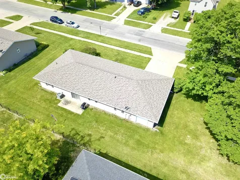 1524 Reed Street Grinnell IA 50112