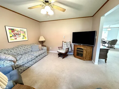 1524 Reed Street Grinnell IA 50112