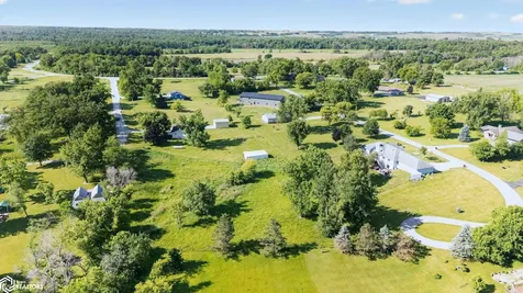 Parker Ave Parker Avenue Marshalltown IA 50158