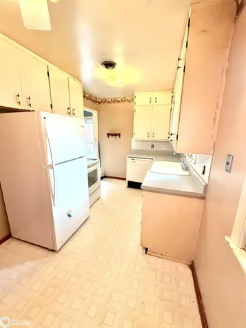 921 8th Street SE Mason City IA 50401