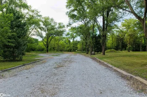 2513 270th Street Montrose IA 52639