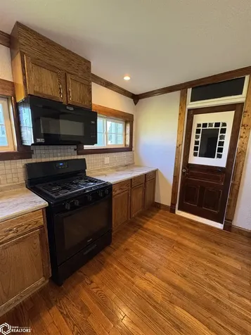 116 N East Street Sigourney IA 52591