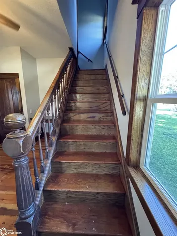 116 N East Street Sigourney IA 52591