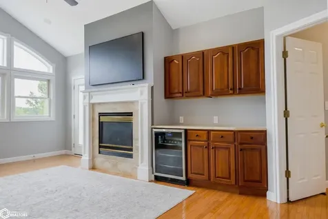 5624 Clubhouse Drive Burlington IA 52601
