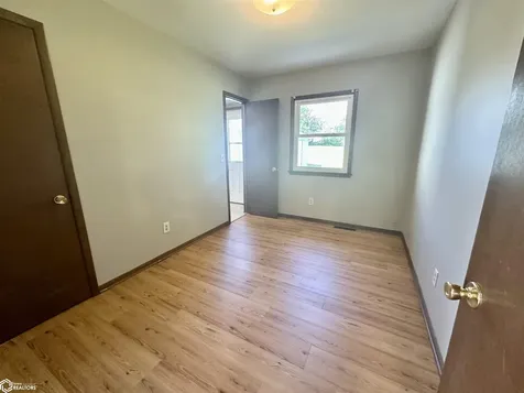 1215 Bliss Street Grinnell IA 50112