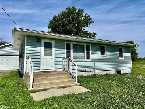 1215 Bliss Street Grinnell IA 50112