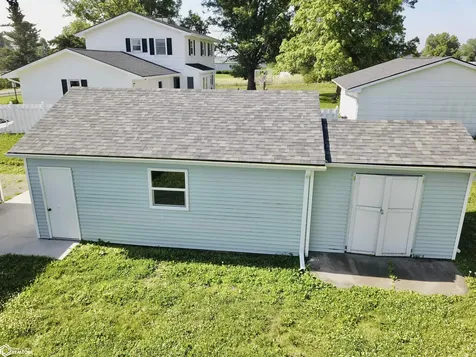 1215 Bliss Street Grinnell IA 50112