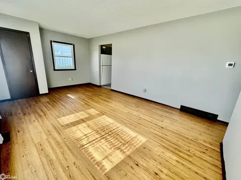 1215 Bliss Street Grinnell IA 50112