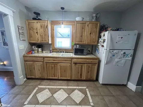 103 S 12th Street Marshalltown IA 50158