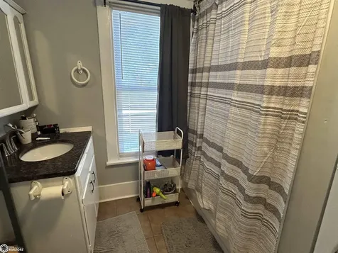 103 S 12th Street Marshalltown IA 50158