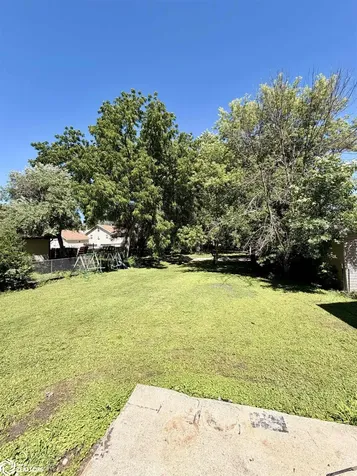 713 N Tyler Avenue Mason City IA 50401