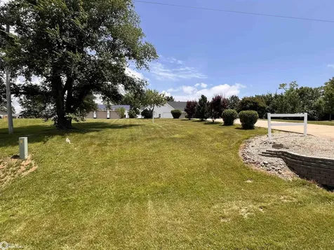 1152 Lake Road Ottumwa IA 52501