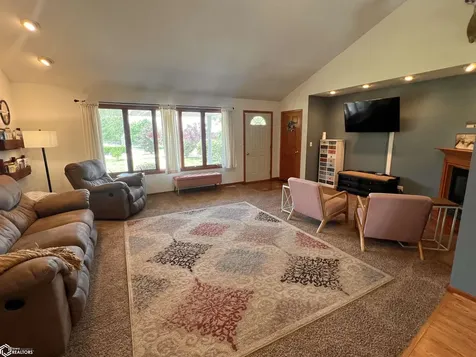 1152 Lake Road Ottumwa IA 52501