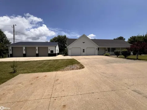 1152 Lake Road Ottumwa IA 52501