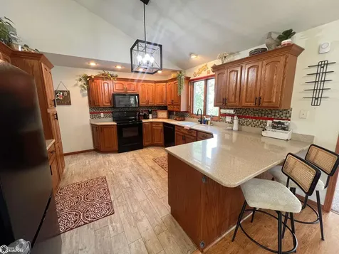 1152 Lake Road Ottumwa IA 52501